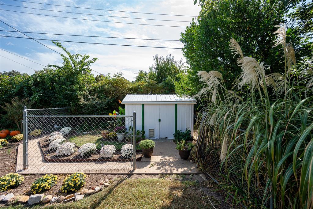4404 NW 56th Terrace