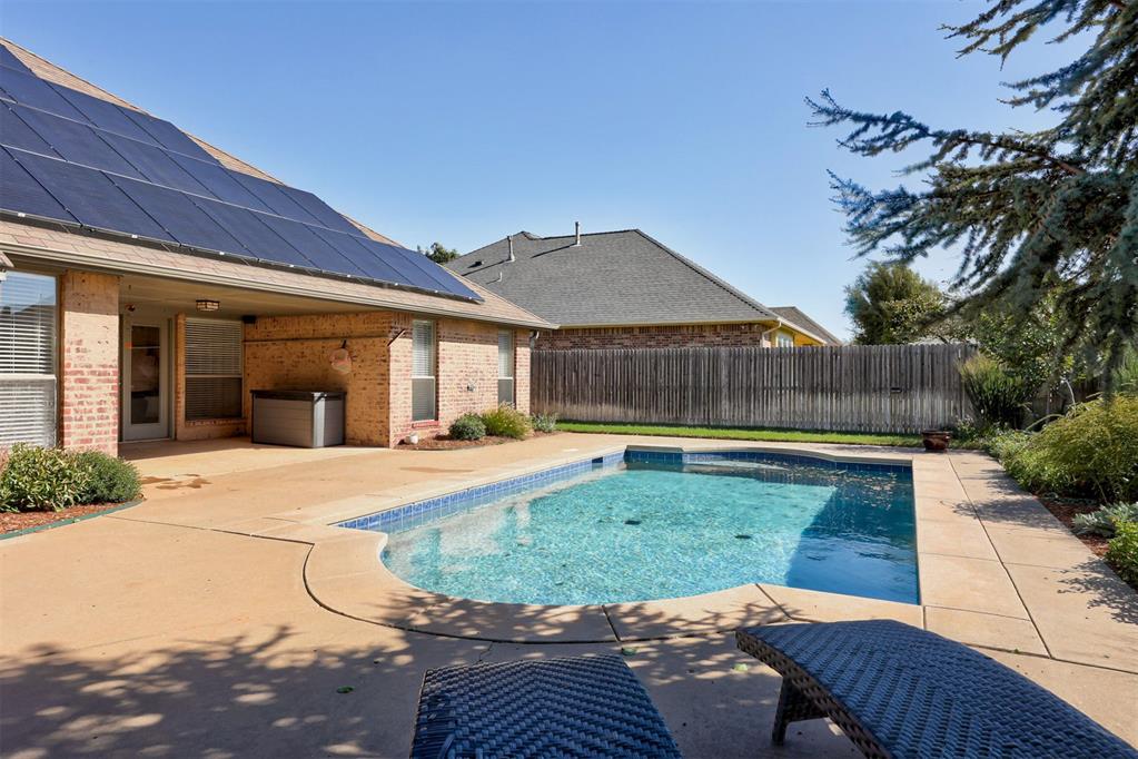 7512 NW 131st Street