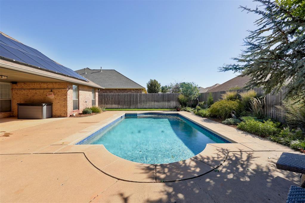 7512 NW 131st Street