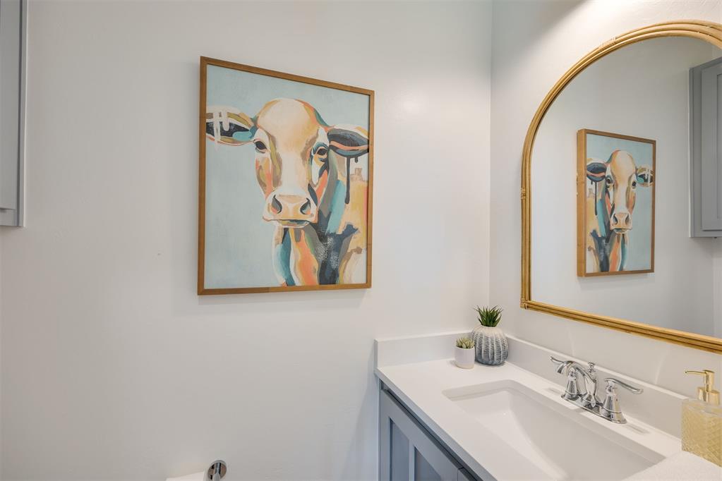 44 Ramble Along Road