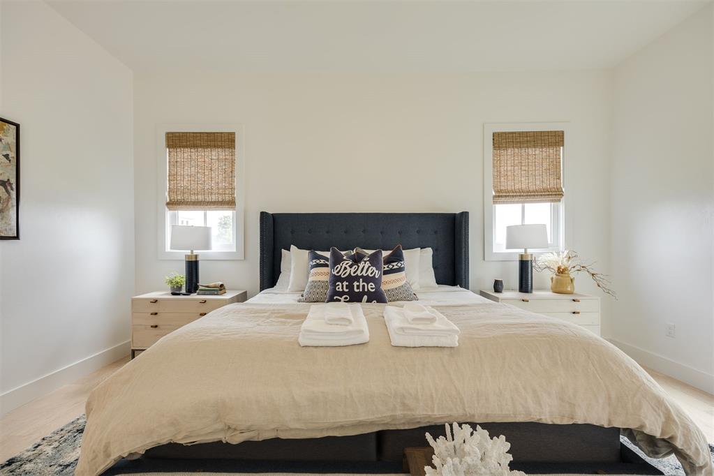 44 Ramble Along Road