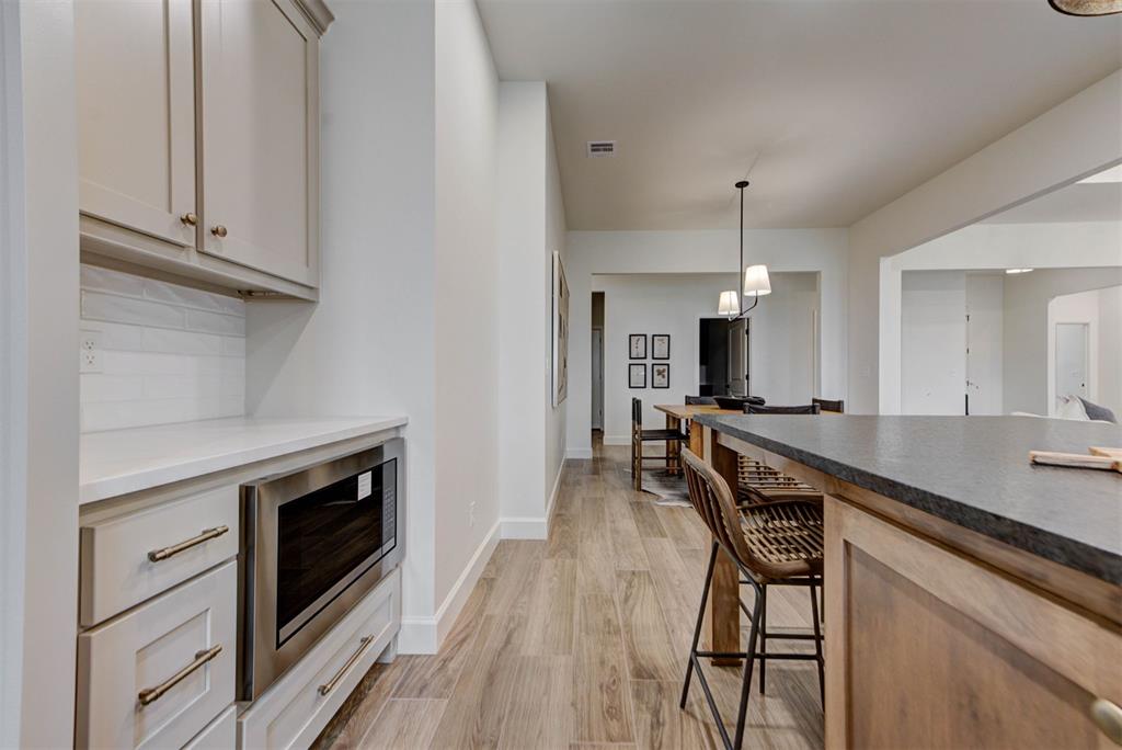 9304 NW 79th Terrace