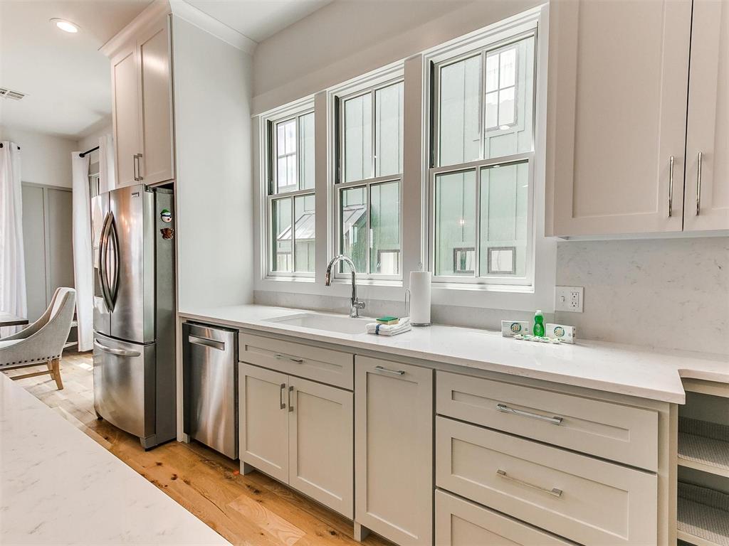 47 Ramble Along Road