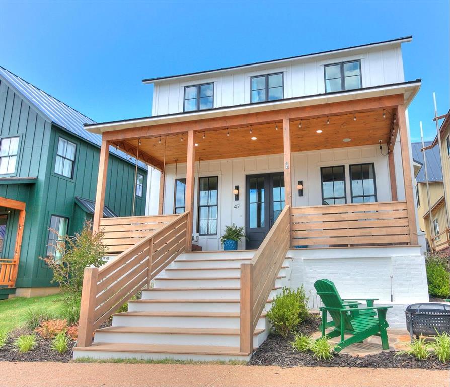 47 Ramble Along Road