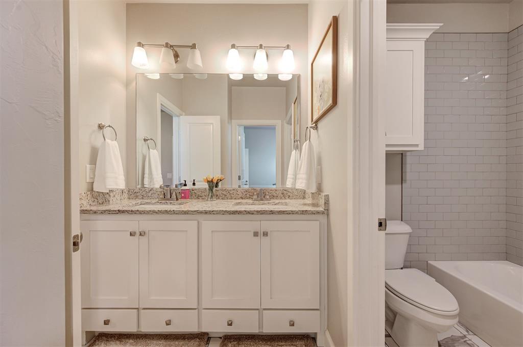 3100 Hunter Crest Drive