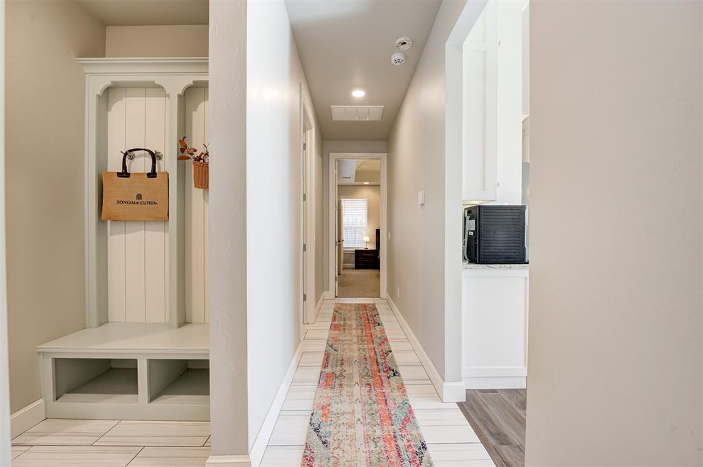 3100 Hunter Crest Drive