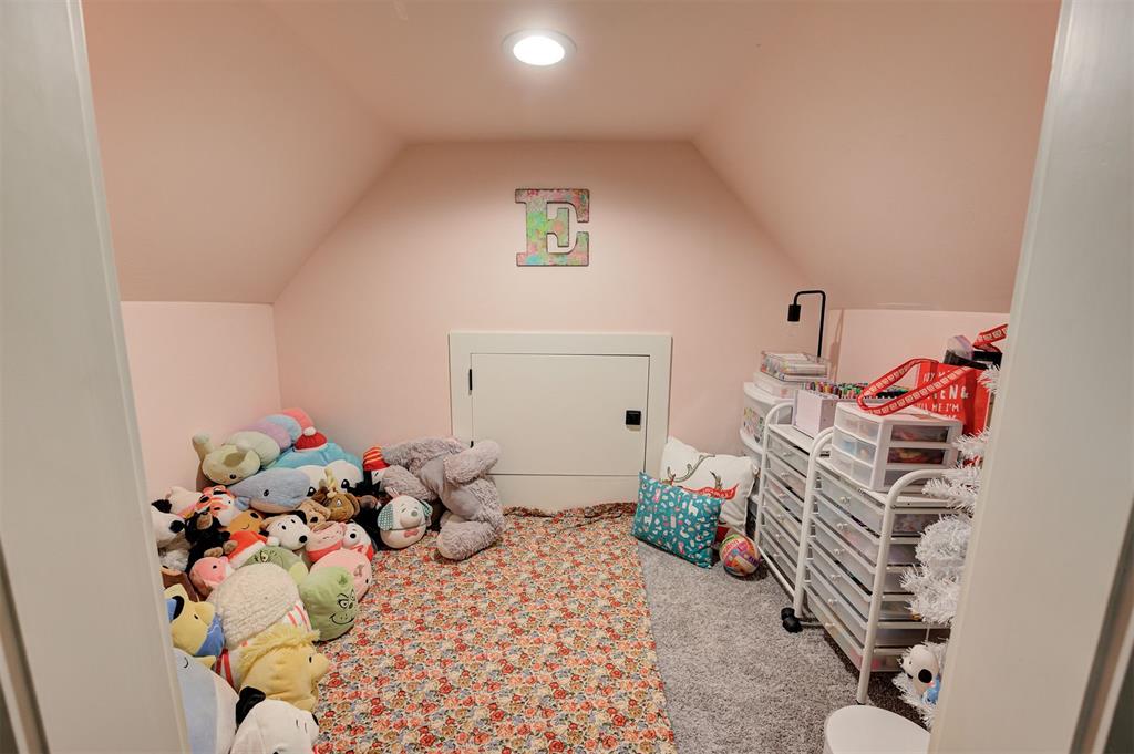 5825 Red Rock Lake Road