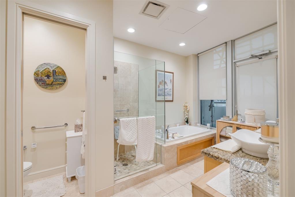 5900 Mosteller Drive Unit: 34