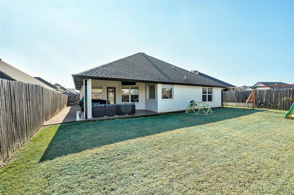 6617 NW 148th Street