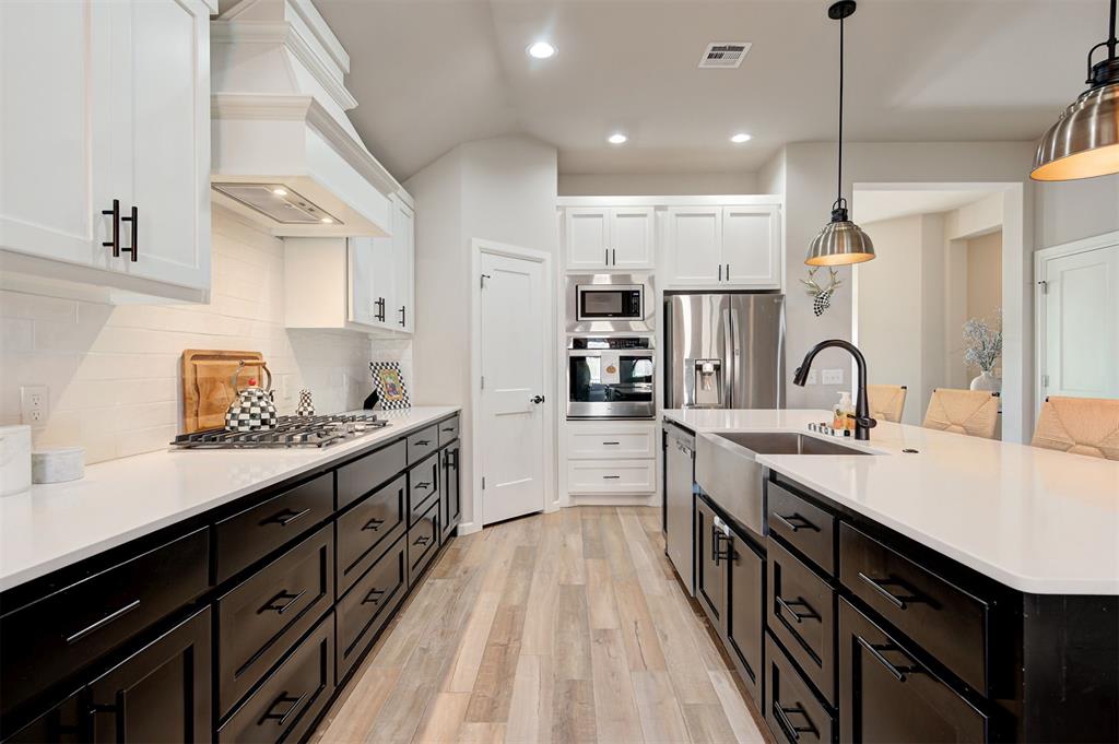 6617 NW 148th Street