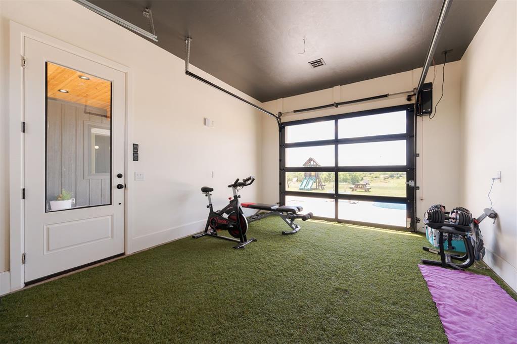 16000 N Hogback Road