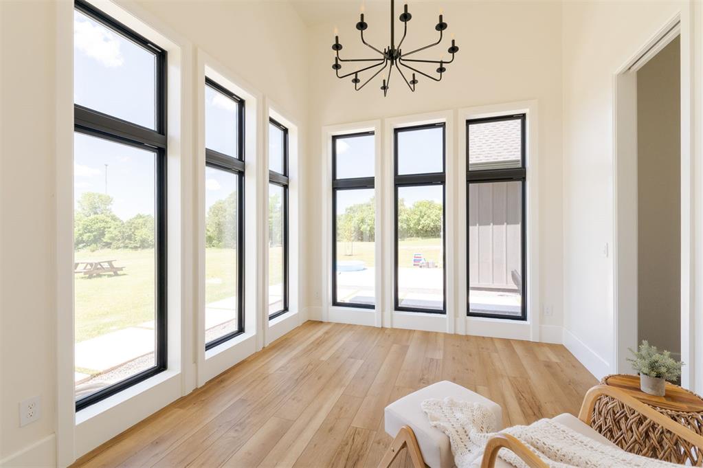 16000 N Hogback Road