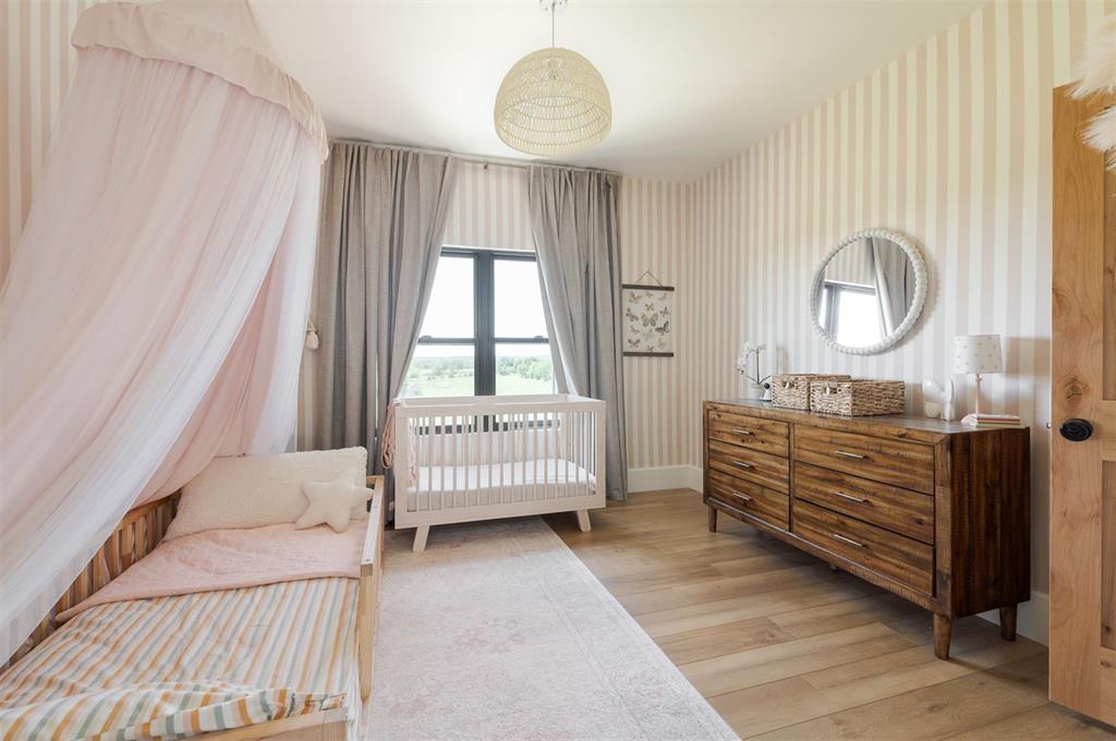 16000 N Hogback Road