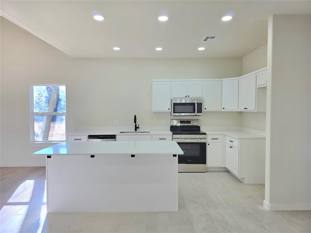 1701 E McGill Circle