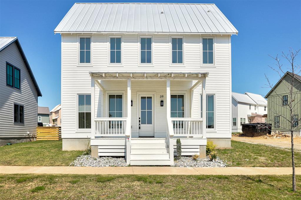 39 Lower Greenway