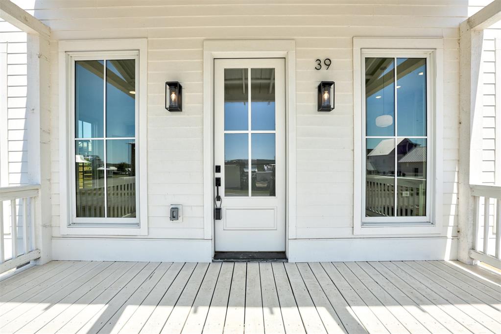 39 Lower Greenway