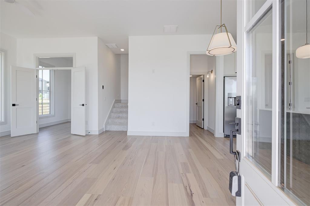 39 Lower Greenway