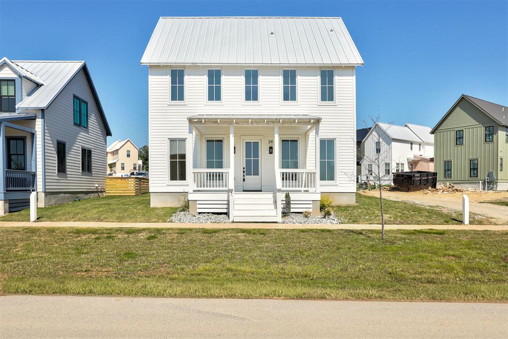 39 Lower Greenway