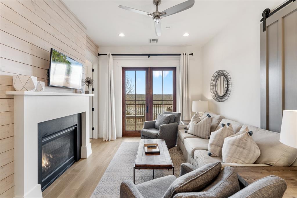 29 N Water Street Unit: 7