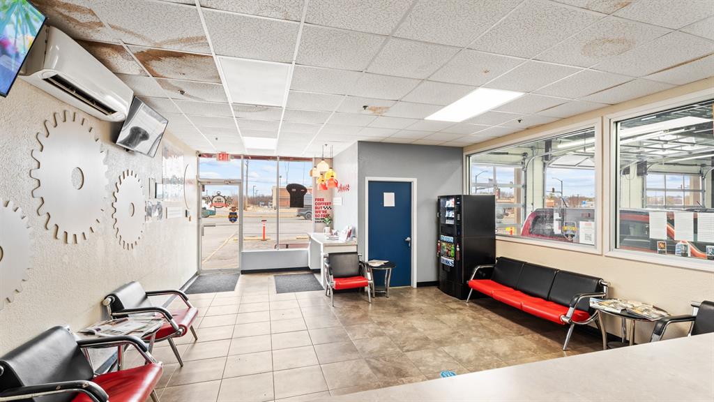 1107 N Shawnee Street