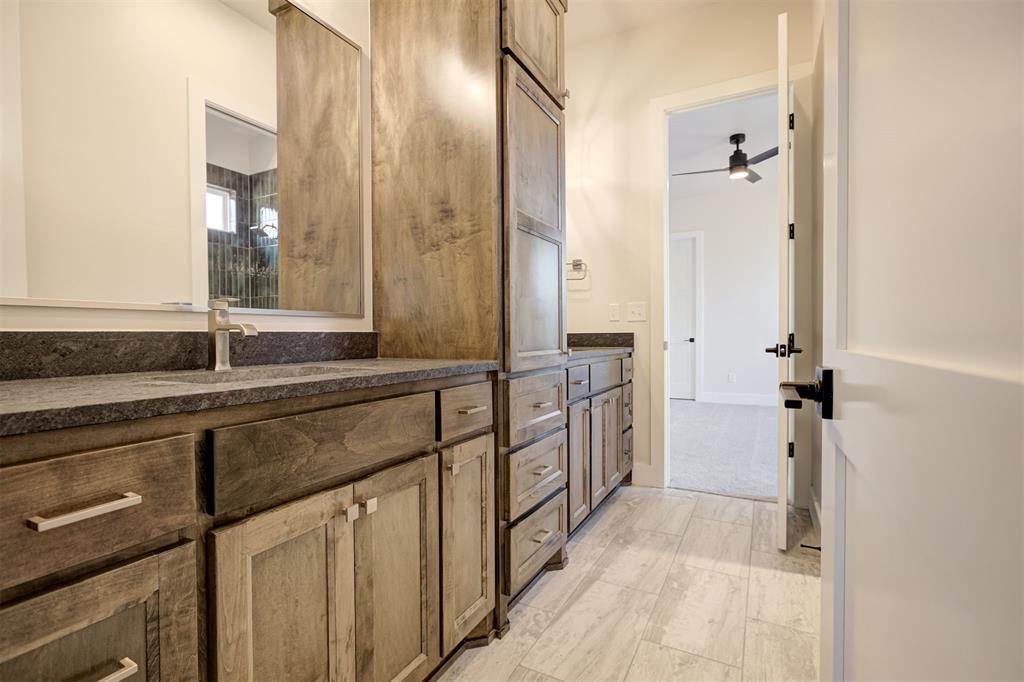 8001 Amber Ridge Drive