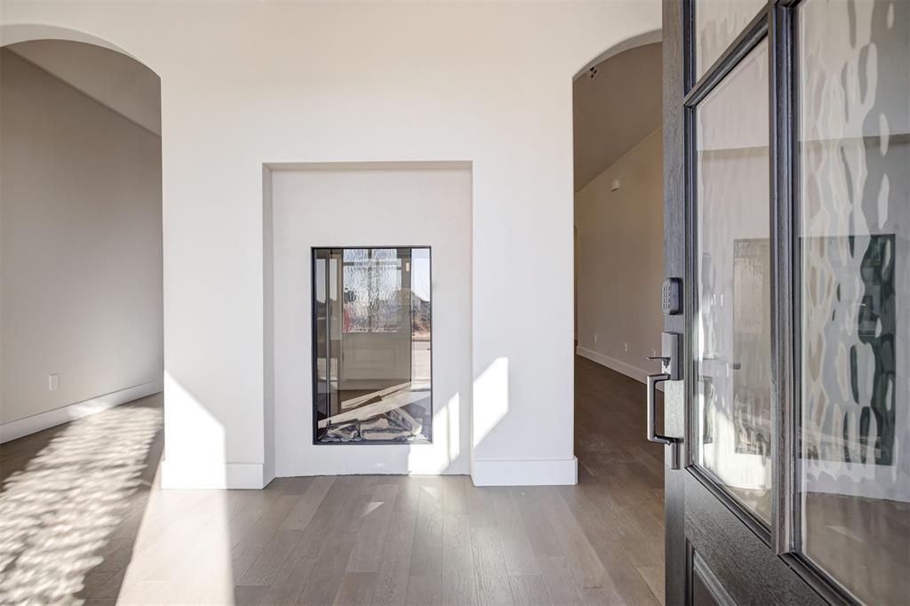 8001 Amber Ridge Drive