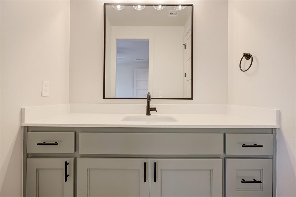 4541 Maple Ridge Drive