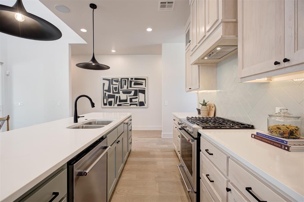 4541 Maple Ridge Drive