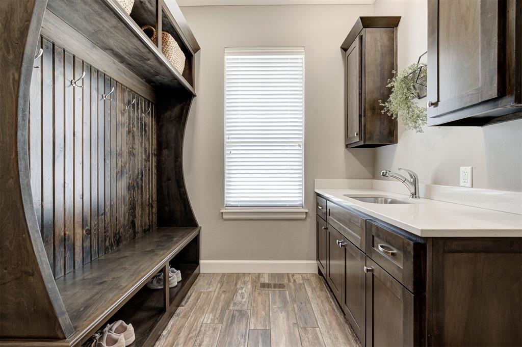 3301 Hidden Leaf Drive