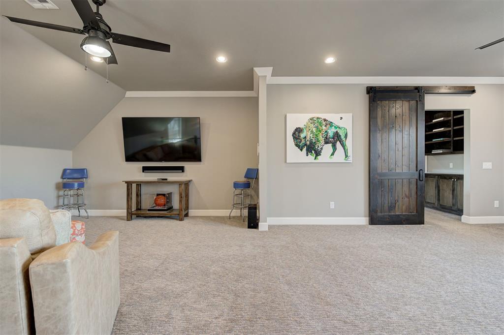 3301 Hidden Leaf Drive