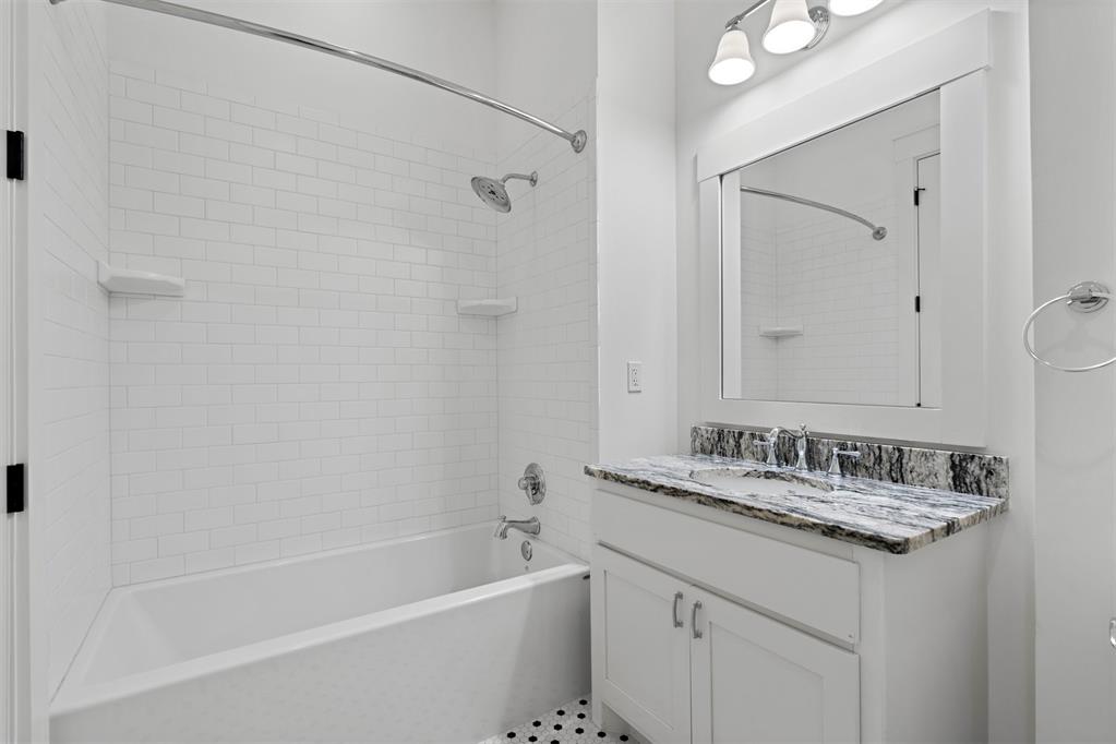 29 Water Street Unit: 5