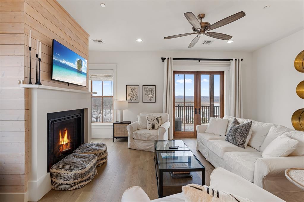 29 Water Street Unit: 6