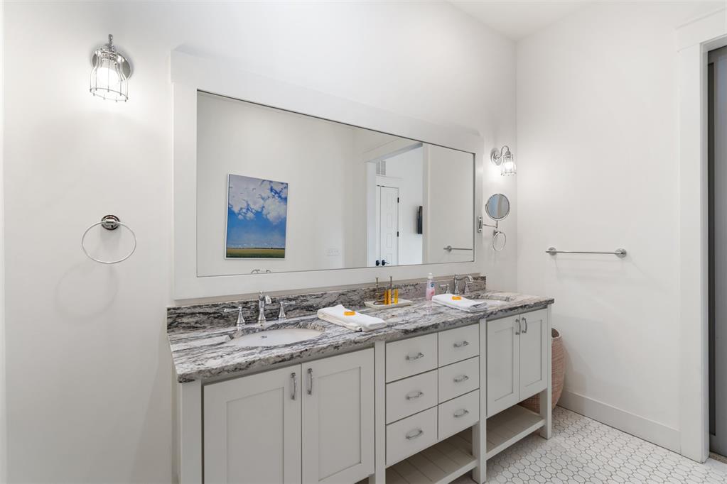 29 Water Street Unit: 8