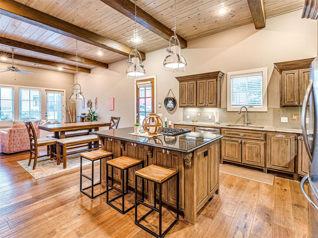 37271 S Cliff Crest Drive