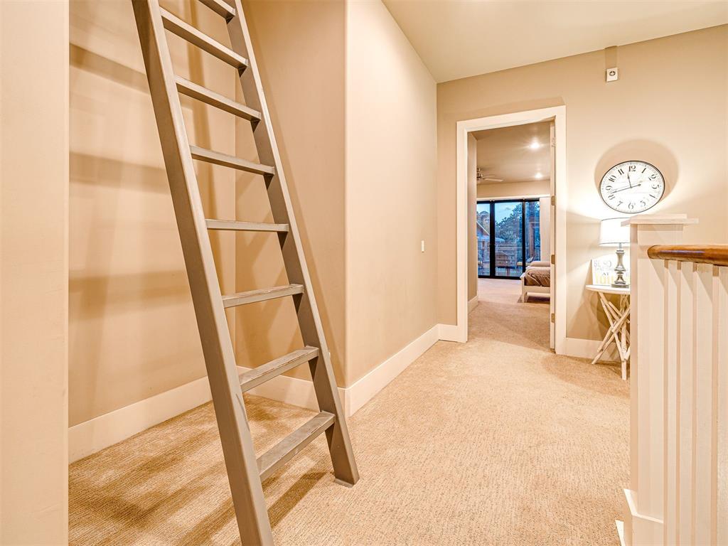 37271 S Cliff Crest Drive