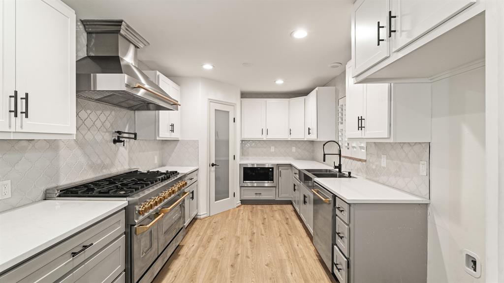 4200 N Harvey Parkway