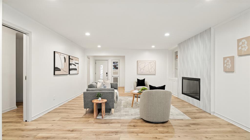 4200 N Harvey Parkway