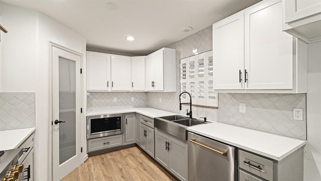 4200 N Harvey Parkway