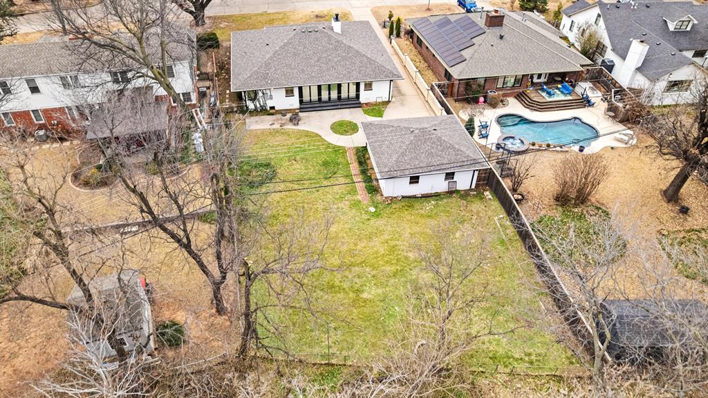 4200 N Harvey Parkway