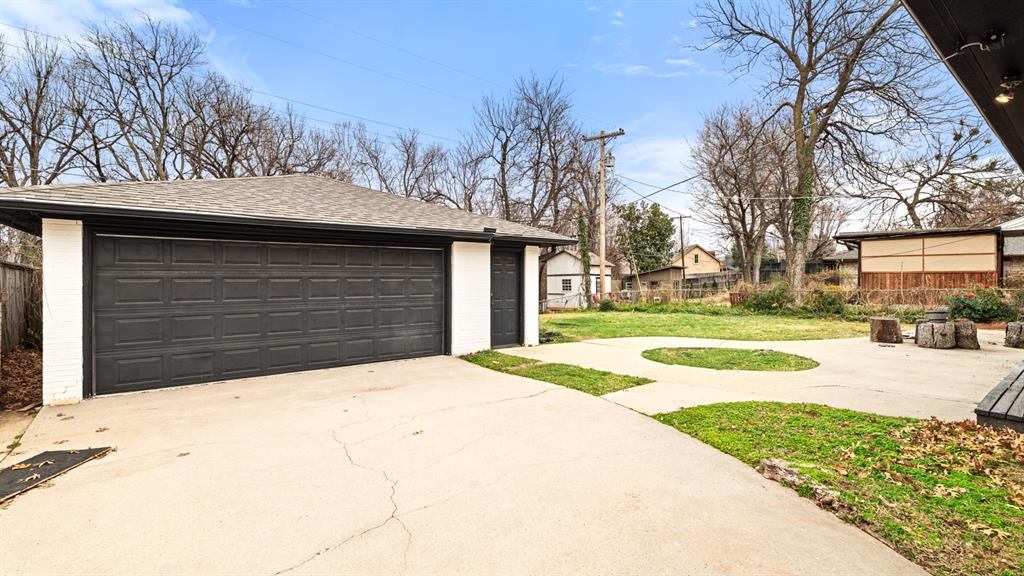 4200 N Harvey Parkway