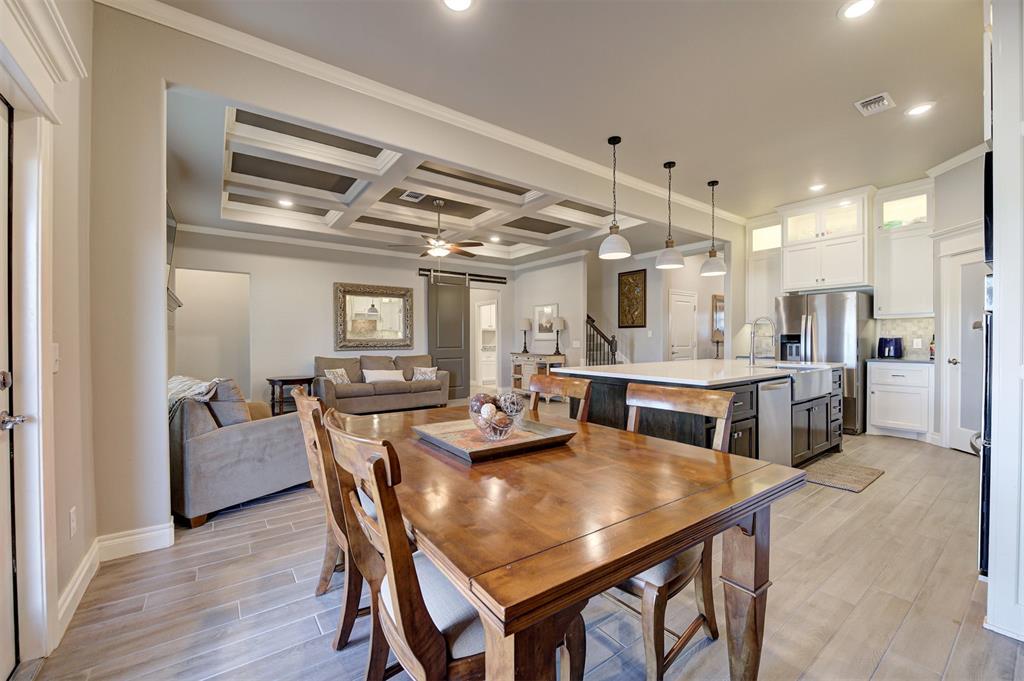 6917 Timber Crest Way