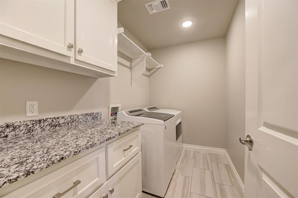 6917 Timber Crest Way