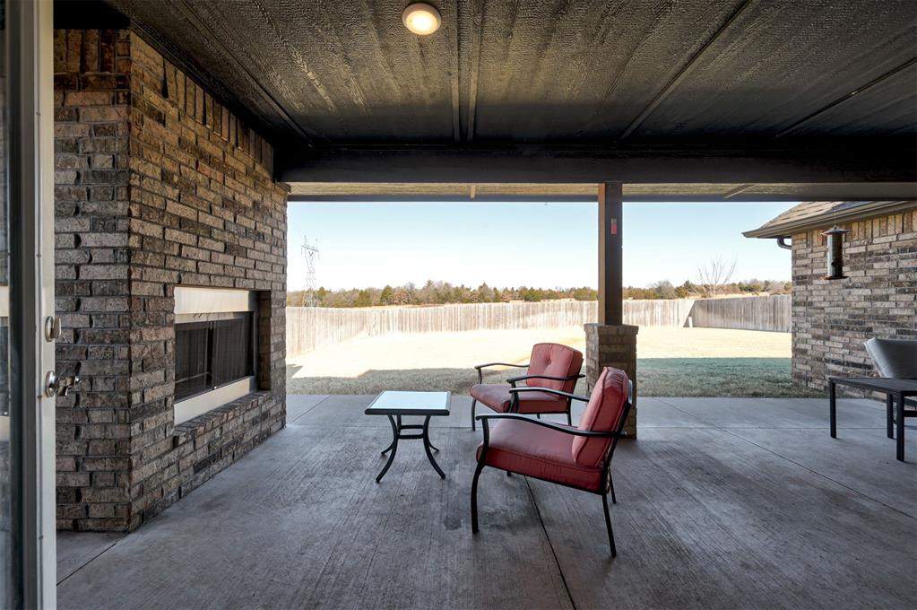 6917 Timber Crest Way