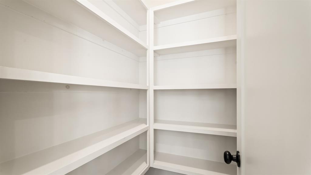 3900 Shady Hill Trail