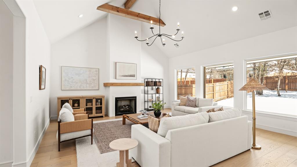 3900 Shady Hill Trail