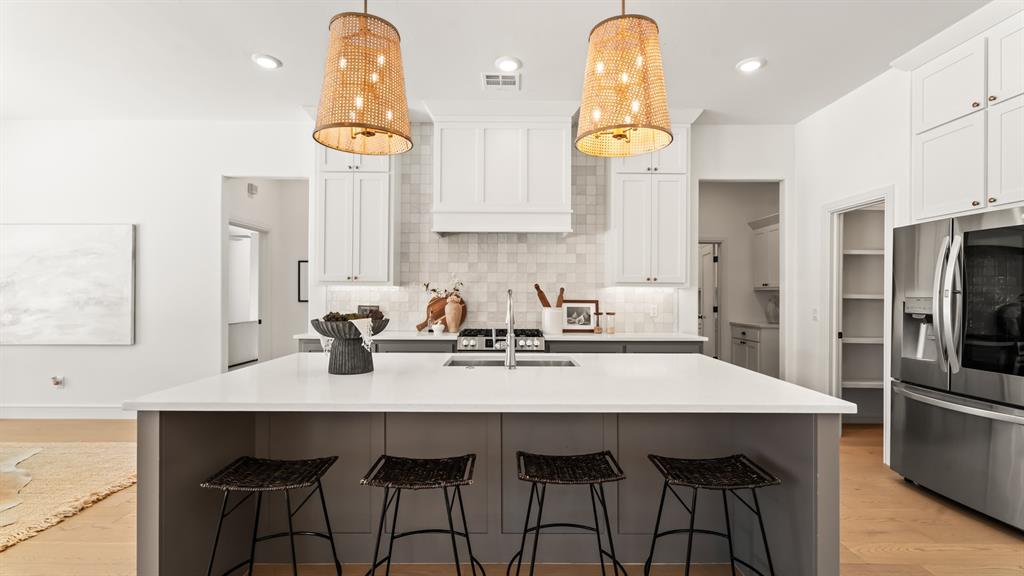 3900 Shady Hill Trail