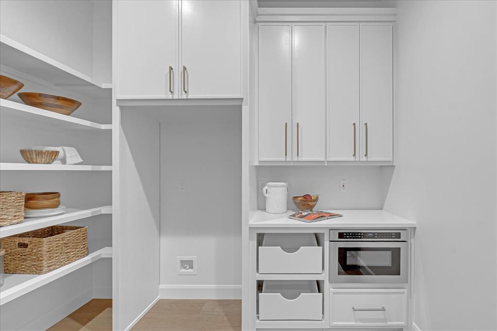 3917 Stone Bluff Way