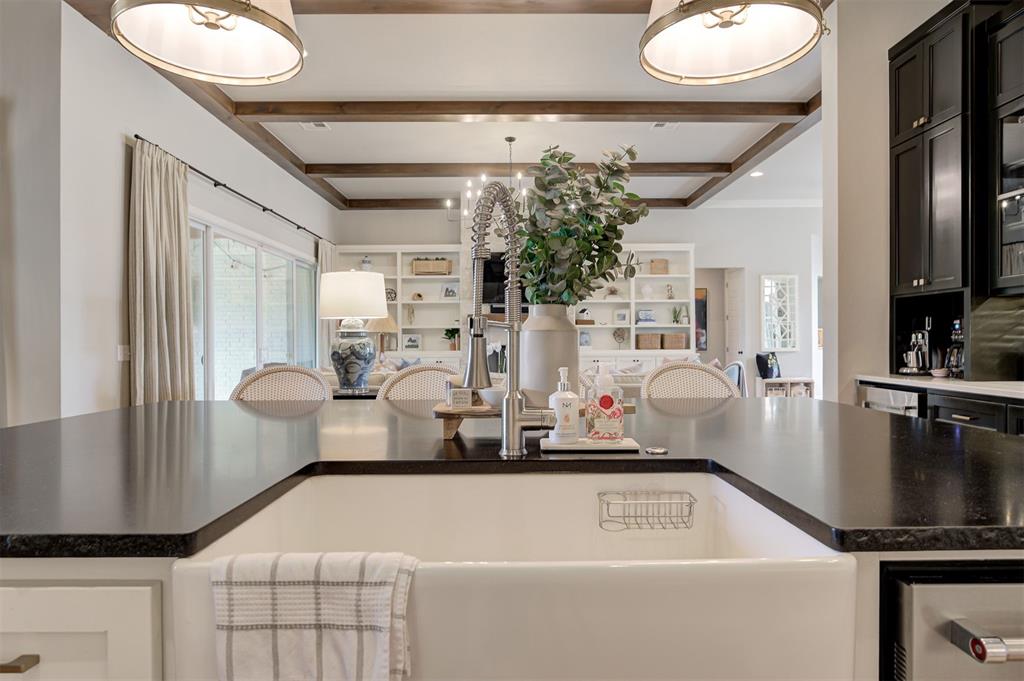 2603 S Loblolly Lane