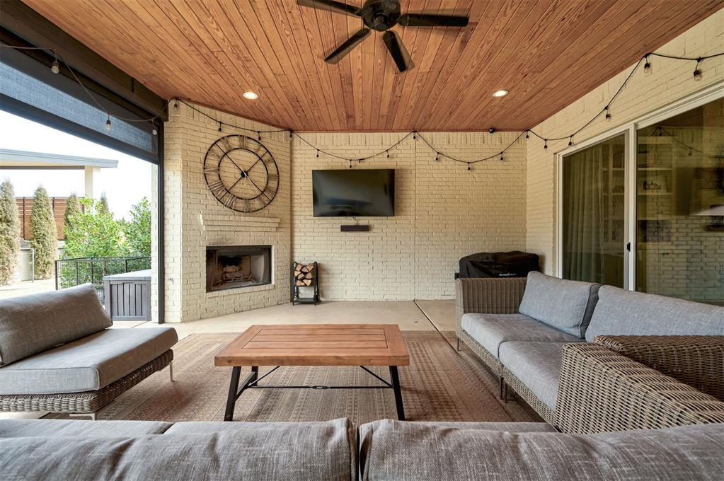 2603 S Loblolly Lane