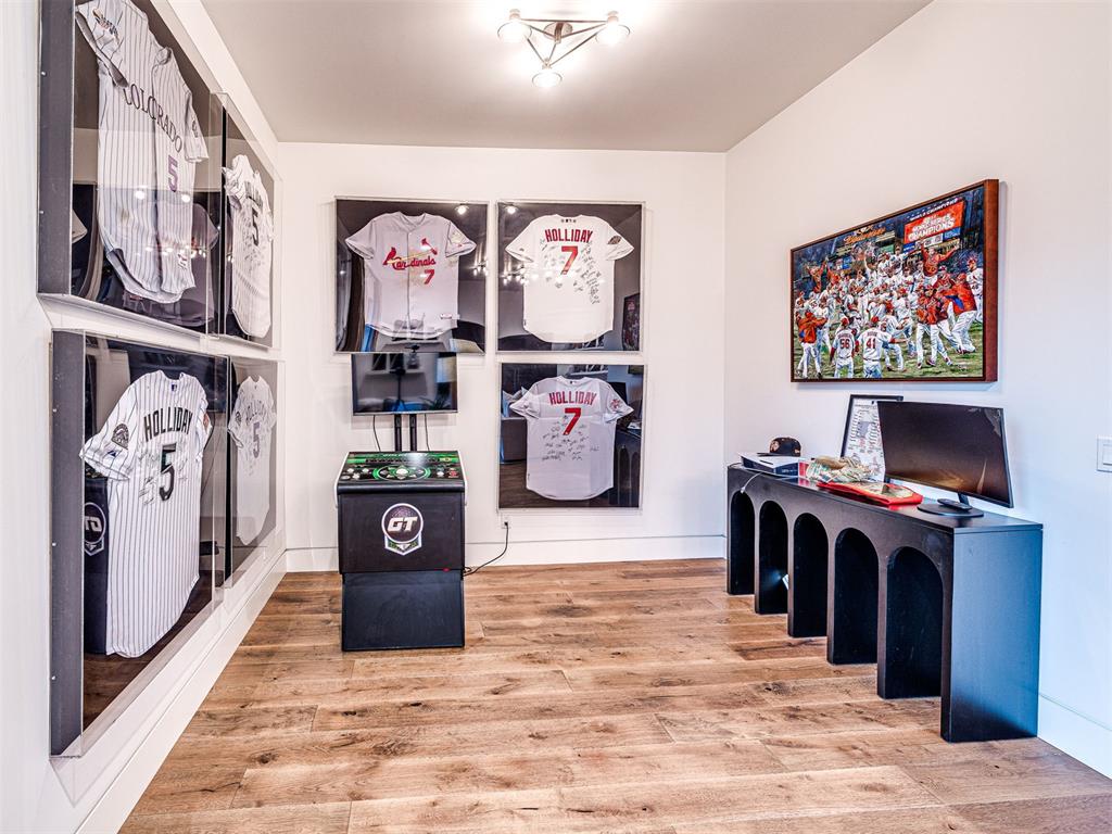 3003 S Country Club Road